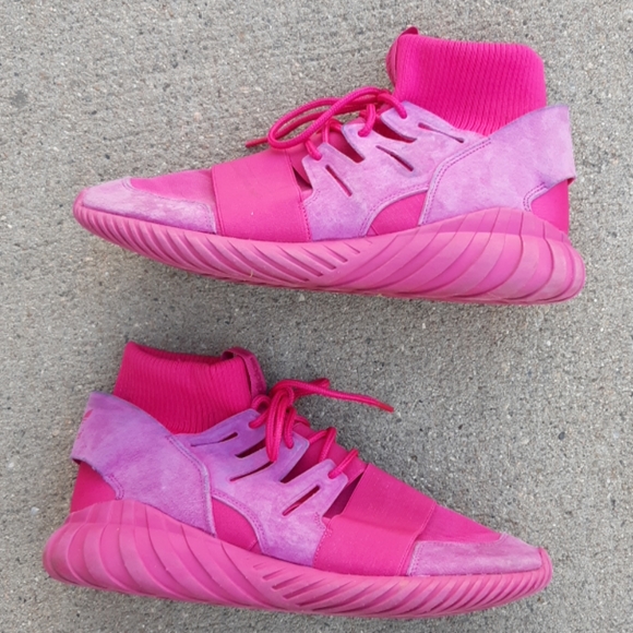adidas tubular doom pink